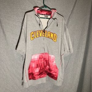 Gray Zipway Tear-Away NBA Official Cleveland Cavaliers Short Sleeve Sweatshirt